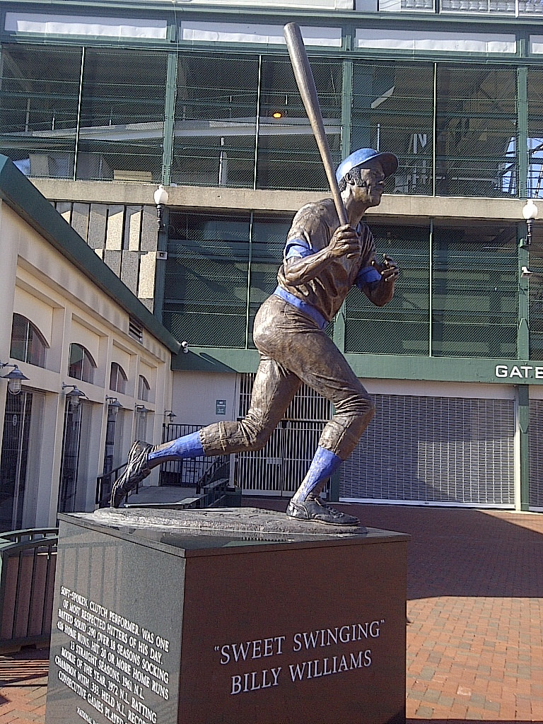 Billy Williams Statue.jpg