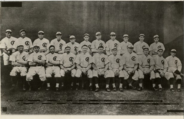 Chicago Cubs 1910.jpg